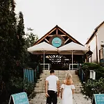 Feszek -etel Es Hotel-bed & Breakfast - Bike Point
