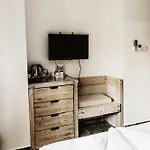 Feszek -etel Es Hotel-bed & Breakfast - Bike Point * Zánka
