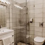 Feszek -etel Es Hotel-zanka Zanka