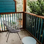 Feszek -etel Es Hotel-bed & Breakfast - Bike Point 호텔