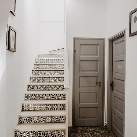 Feszek -etel Es Hotel- Hotel