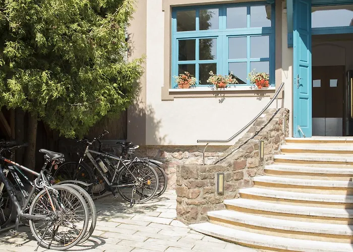 Ξενοδοχείο Feszek -etel Es Hotel-bed & Breakfast - Bike Point Zánka